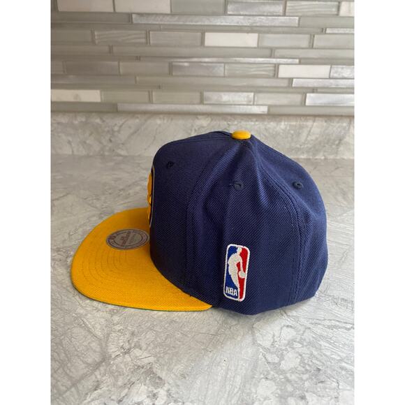 Indiana Pacers Mitchell & Ness NBA Basketball Snapback Hat - Picture 4 of 9